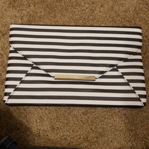 Striped clutch